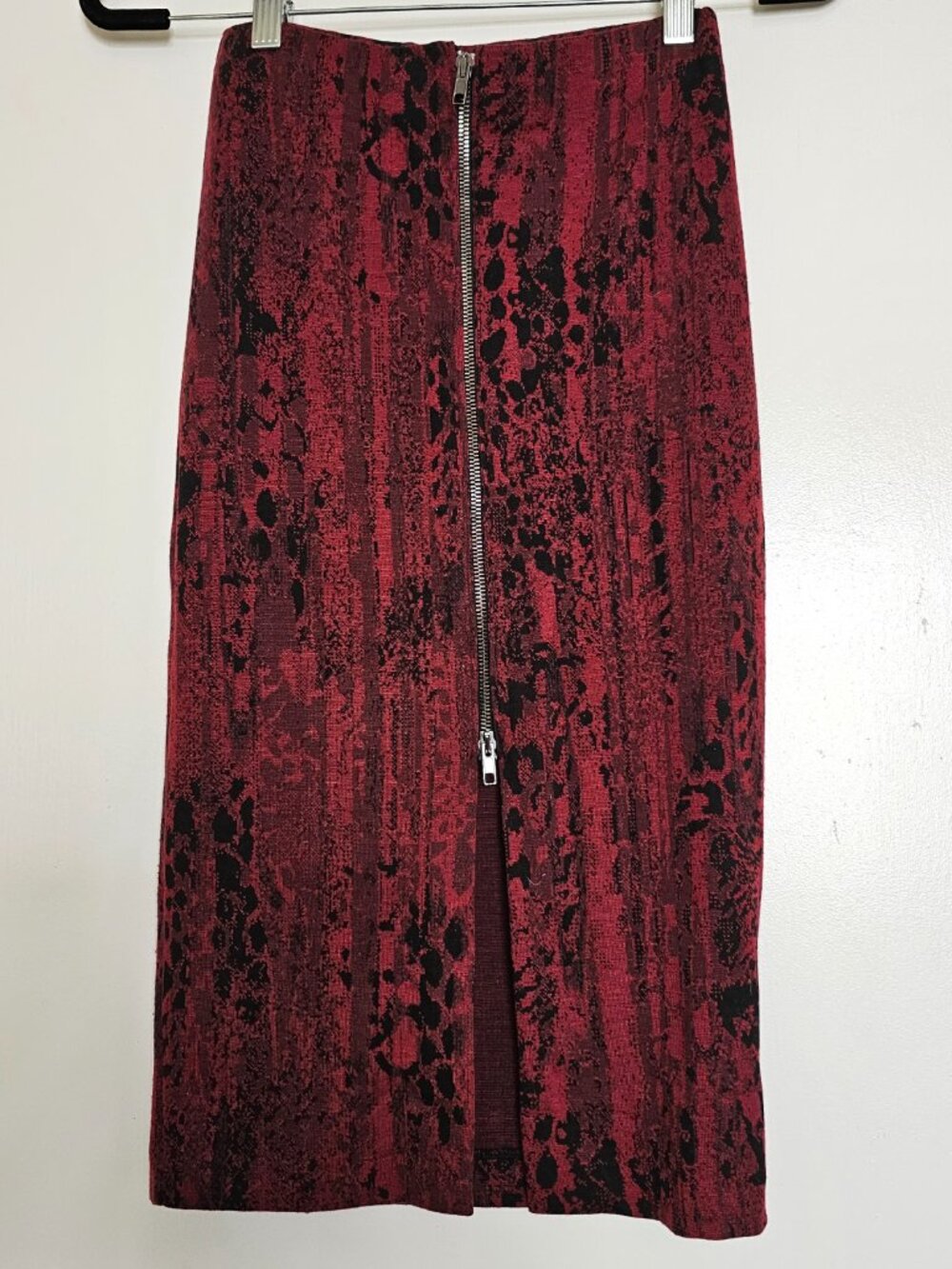 Kiki Riki Stretchy Tube Maxi Midi Skirt w Front Zipper, S